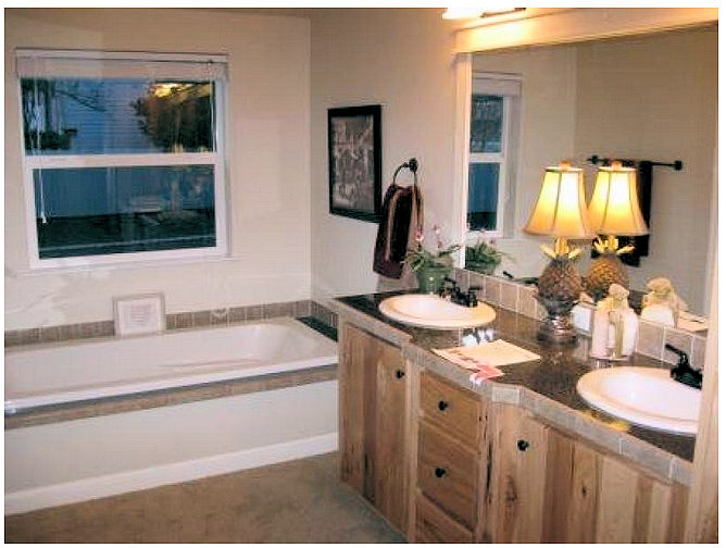 7-kit-homebuilders-credit-west-golden-state-3008-master-bath-posted-manufactured-home-living-news-_001