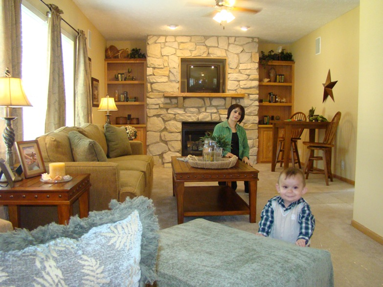 ironwood-justice-il-sterling-estates-family-room-manufactured-home-living-news-5-9