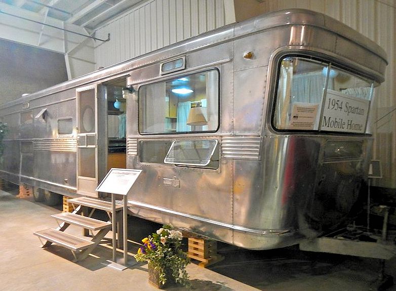 1954-spartan-mobile-home-rv-mh-hall-fame-elkhart-in-posted-manufactured-home-living-news-b-.jpg