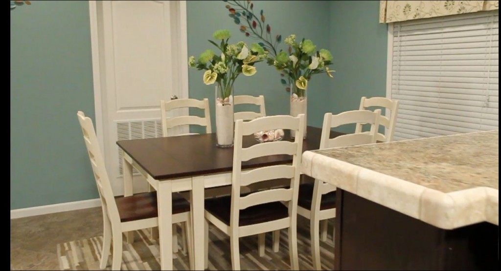 3-dining-area--champion-homes-3017-manufactured-home-living-news-com-