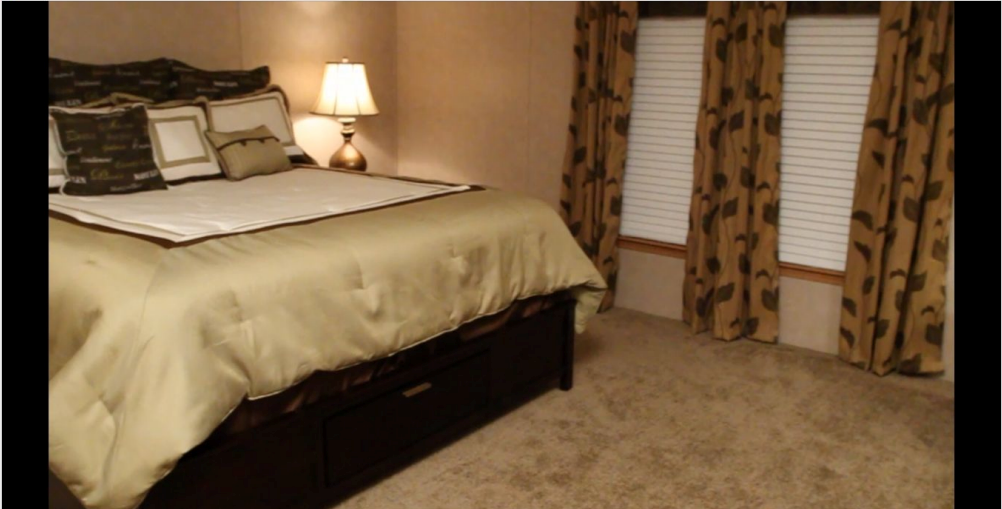 7-master-bedroom-kabco-tunica-show-32x70-manufactured-home-living-news-com-