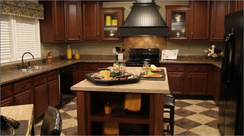 5-island-kitchen--tunica_kabco_10thanniversary_as-00-332x72