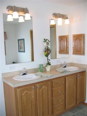 6-liberty-tanner-master-bath-posted-manufactured-home-living-news-