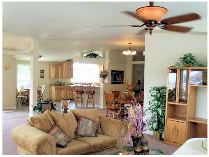 4-kit-homebuilders-credit-west-golden-state-3008-living-room-posted-manufactured-home-living-news-