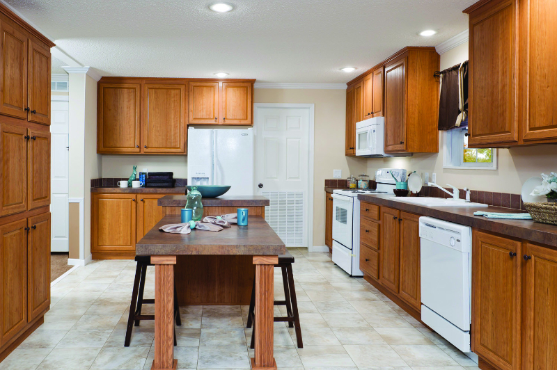 mojave_series_4763a-kitchen-credit-adventure-homes-posted-manufacturedhomelivingnews-com-